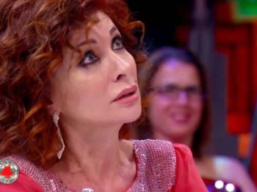 Alda D'Eusanio in tv contro Renzi: "Un giorno si sente un c.., un giorno...l'altro"