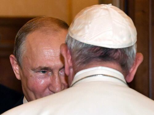 Tutti i leader del mondo ricordano Bergoglio: "Un uomo di pace"