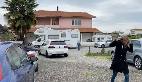 Aggressione al campo rom di Monte Bisbino a Milano 4