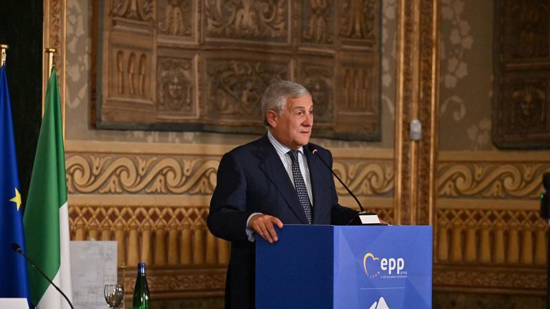 Il summit del Ppe: "Crescita, immigrazione e sicurezza le priorità"