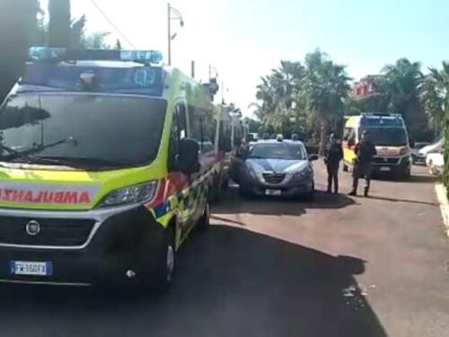 Salerno, festeggiamenti per il sindaco con le ambulanze: diciotto gli indagati