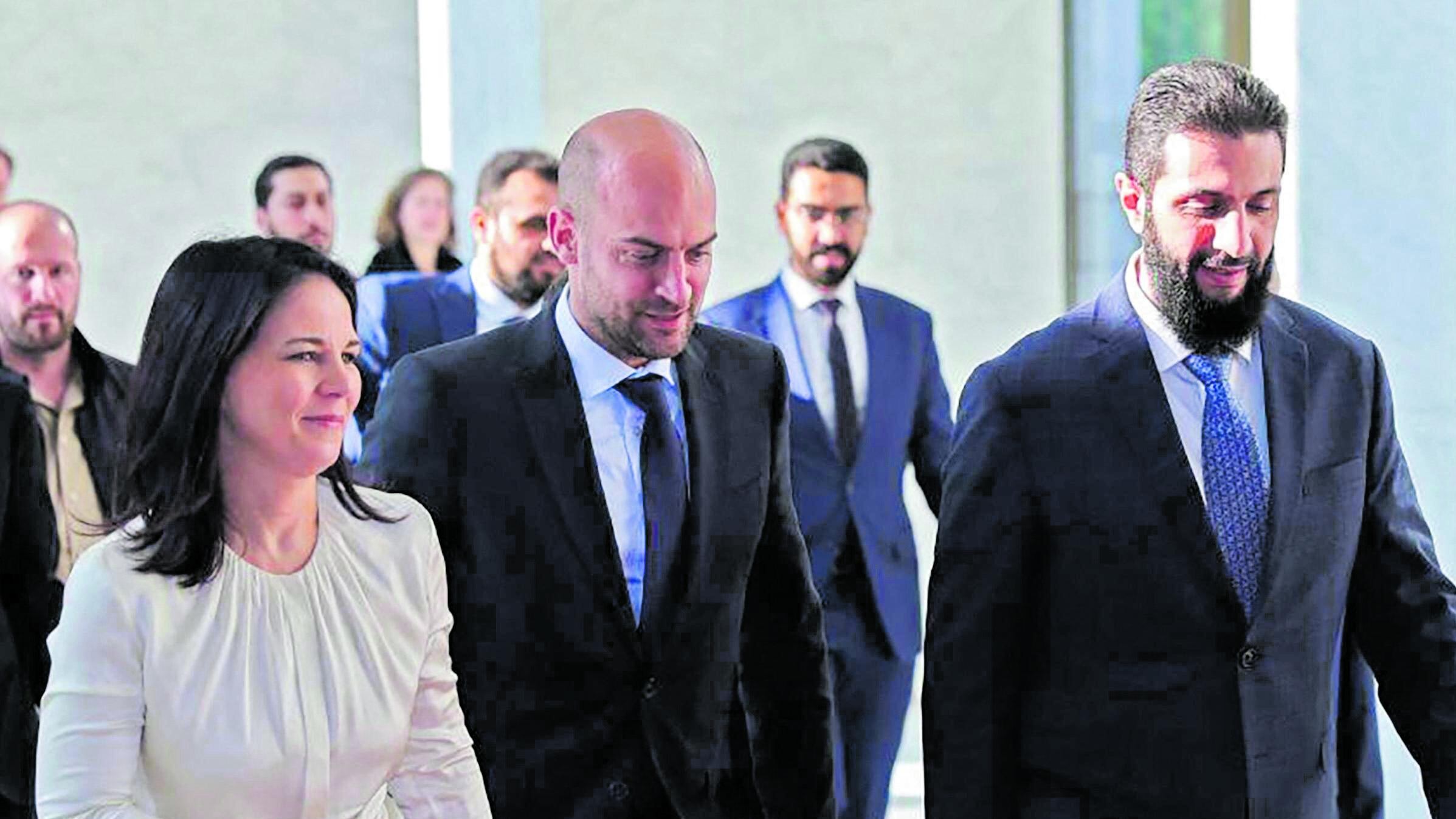 Le mani di Erdogan sulla "nuova" Siria. Europa tagliata fuori