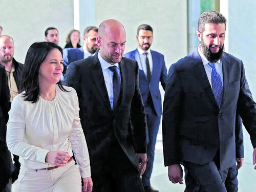 Le mani di Erdogan sulla "nuova" Siria. Europa tagliata fuori