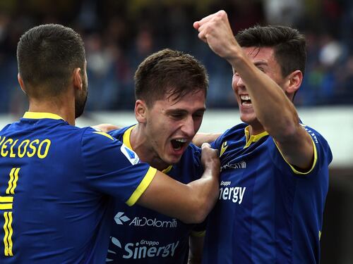 La Spal batte 1-0 il Parma. Il Verona piega 2-0 la Sampdoria