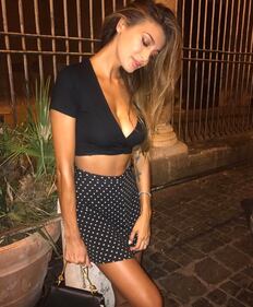 Cristina Buccino hot in barca 11