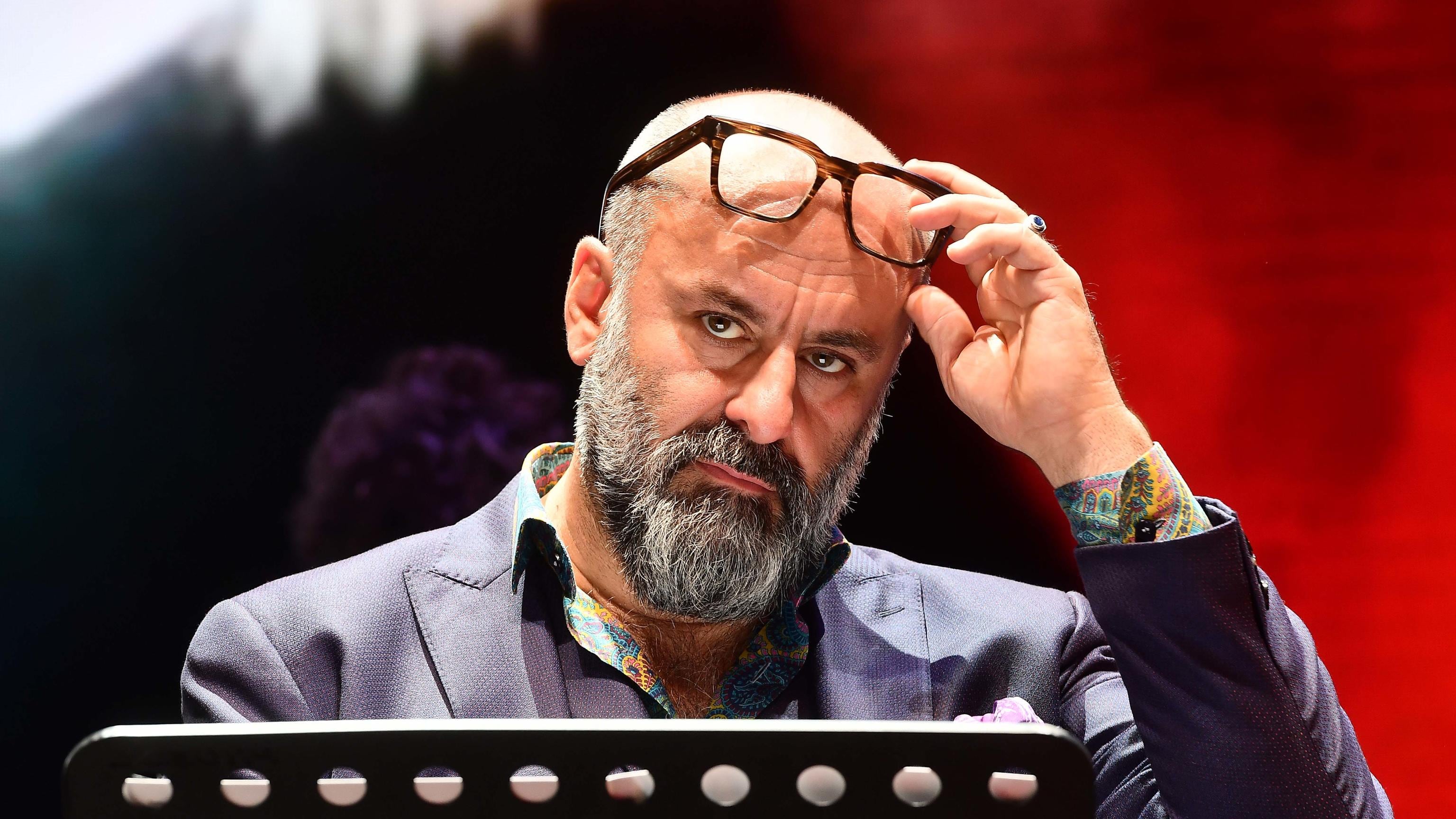 Davide Livermore provoca: "Chiamatemi direttrice"