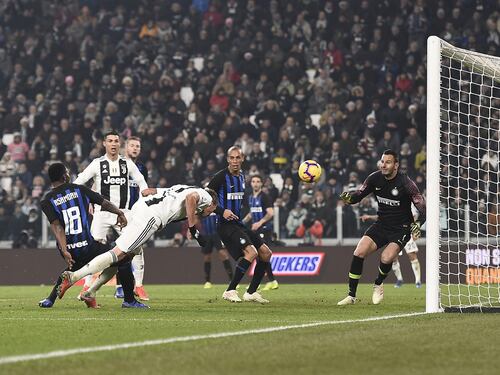 La Juventus affonda il campionato: Inter ko 1-0 con Mandzukic