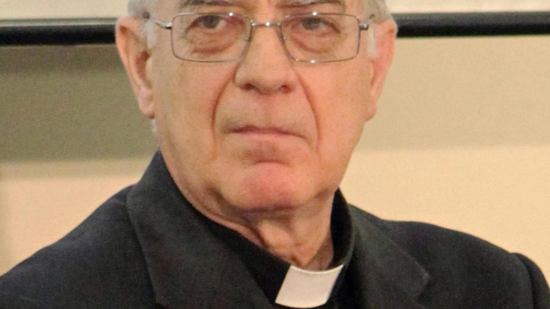 Padre Lombardi, l'altro gesuita che fa sorridere i giornalisti