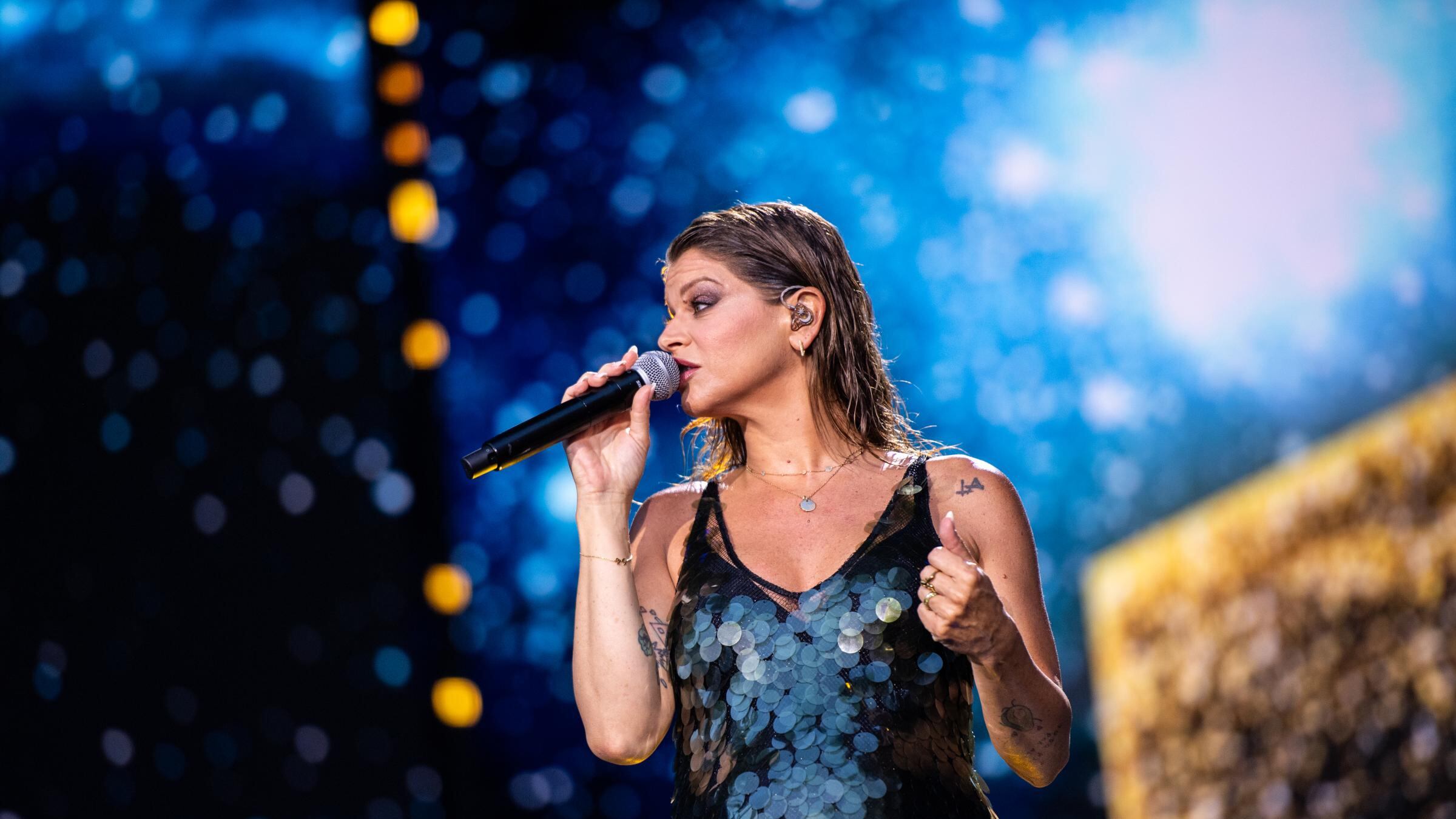 Alessandra Amoroso insorge contro le fake news: “Mia figlia sta bene”