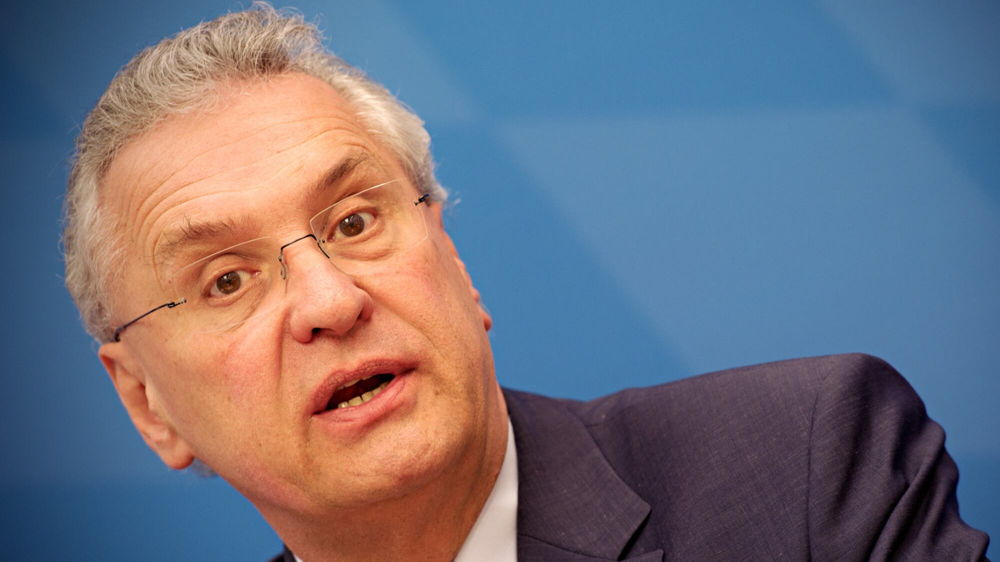 "È un negro meraviglioso". Bufera sul ministro tedesco
