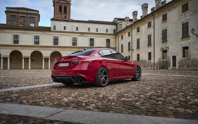 Nuove Alfa Romeo Giulia e Stelvio Quadrifoglio, guarda tutte le foto 14
