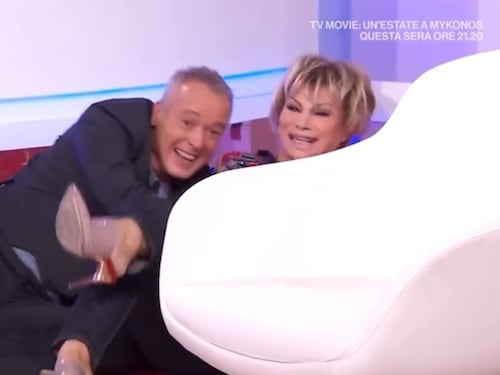 "Che figura...". Incidente in diretta per Pierluigi Diaco e Carmen Russo