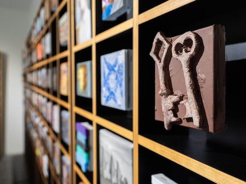 Le cartoline dall'esilio: arte nei campi profughi