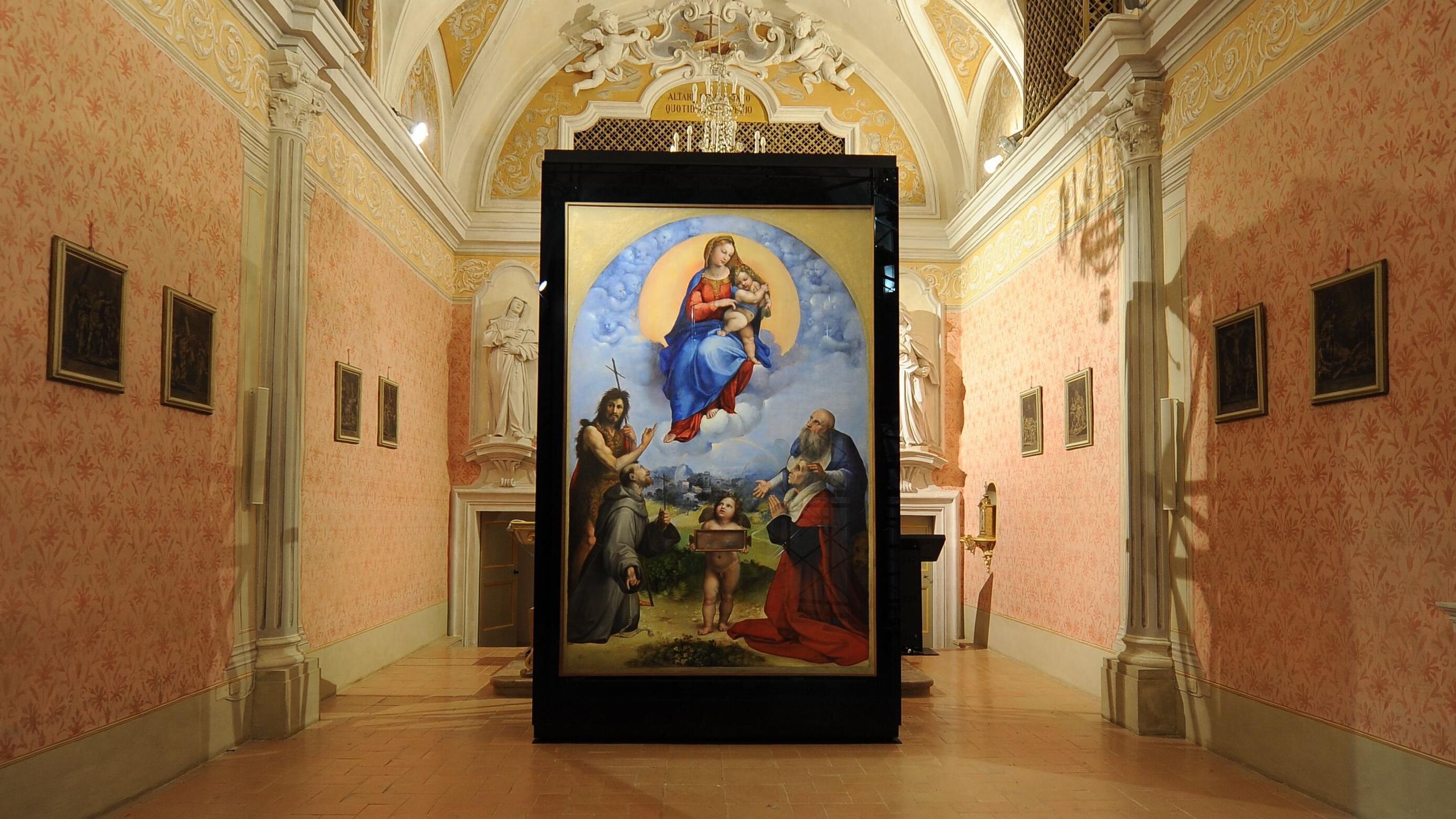 Foligno è in paradiso. Dopo due secoli ritrova la sua Madonna