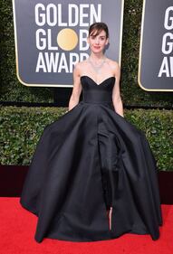 Golden Globe 2018, star in nero sul red carpet 1