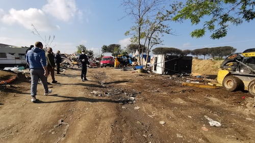 Campo rom smantellato nel Napoletano 5
