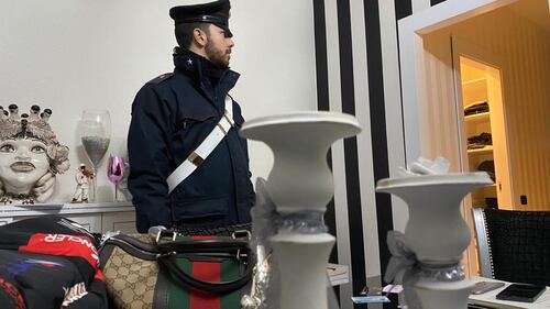 Le mani della 'ndrangheta sullo spaccio: decine di arresti a San Basilio 4