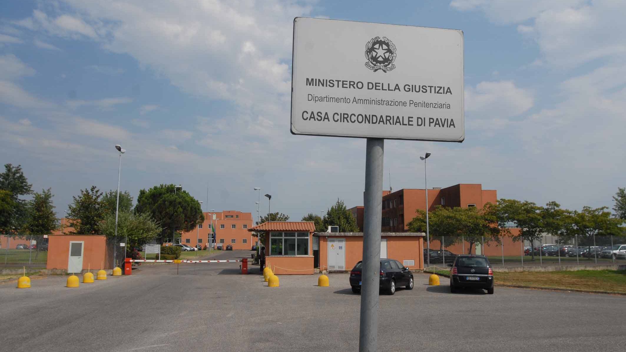Se i ladri svaligiano il carcere