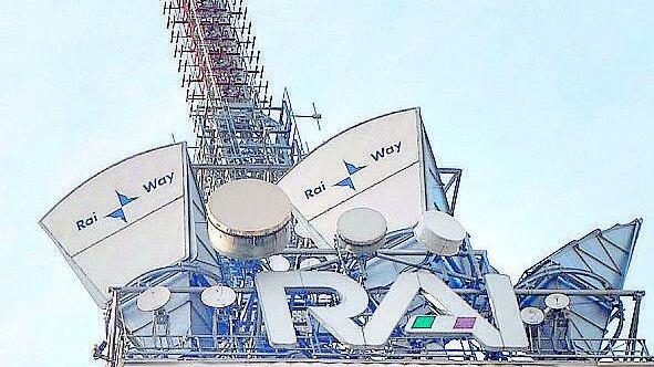 Mediaset batte la Rai e l'idea del minicanone non coprirebbe il buco