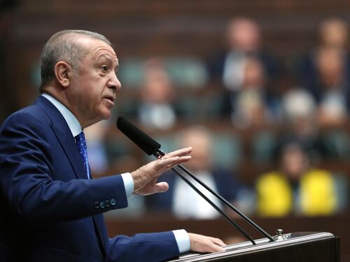 La mossa di Erdogan. Un vertice ad Ankara sui corridoi del grano. "Lavrov qui l'8 giugno"