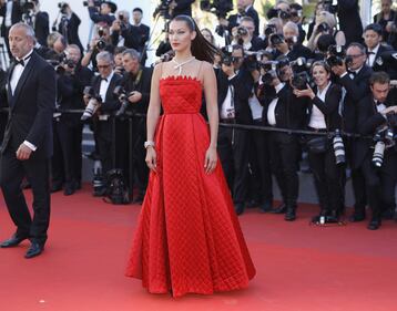 Bella Hadid conquista Cannes 13