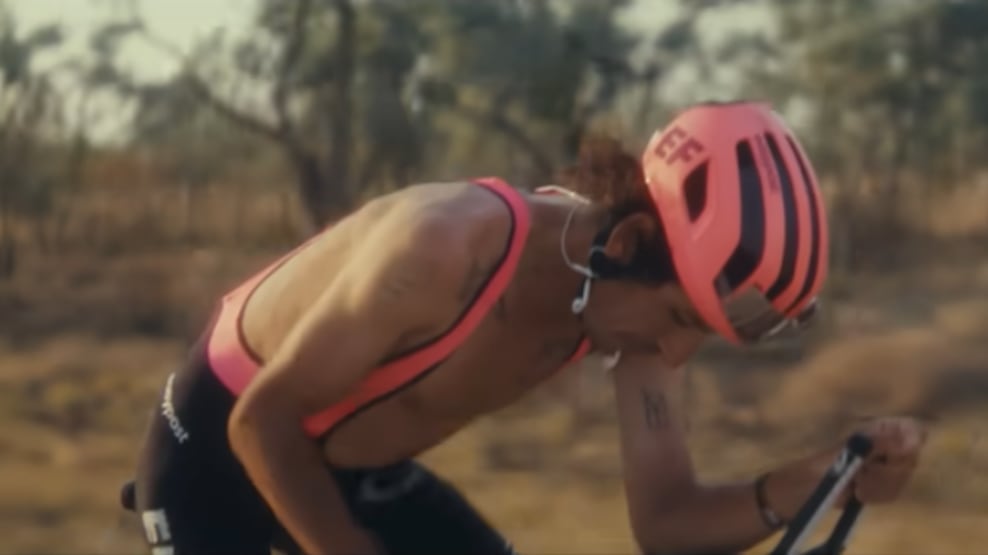 Forrest Gump, ma in bici: si fa tutta l'Australia in 30 giorni