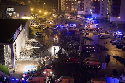 Riga, ecco le immagini della tragedia 10