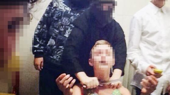 Padova, ragazzini delle medie simulano esecuzione in stile Isis