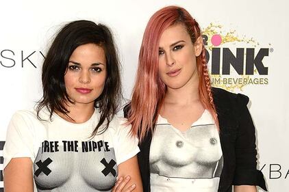 Paris Fashion Week e #FREESTHENIPPLE 8