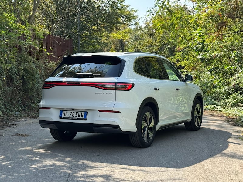 Geely EX5