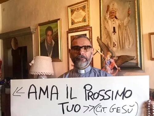 Pure Don Nando attacca Salvini: "Allora io sono comunista"