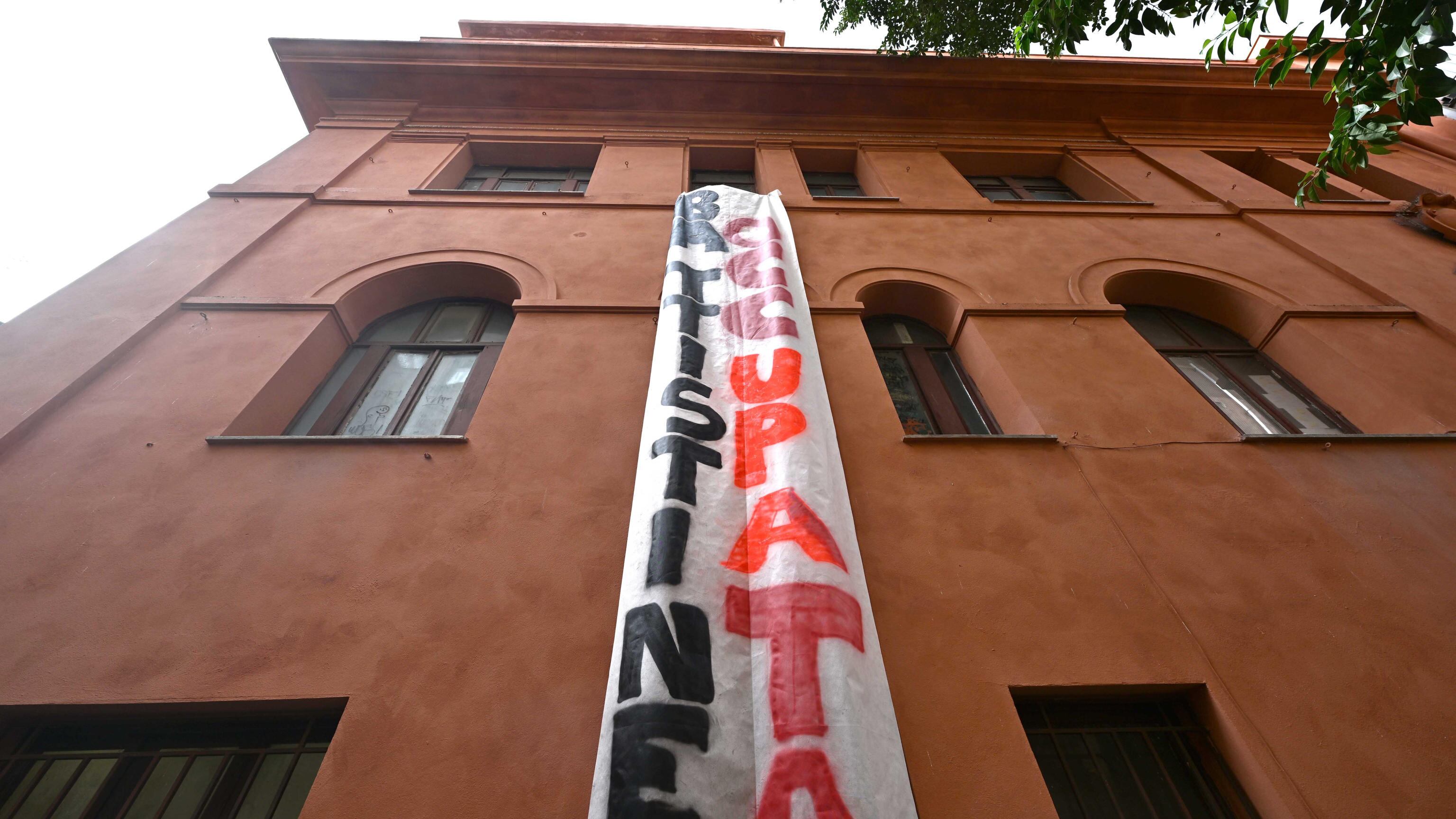 Tecnico universitario aggredito dai Pro Pal. Bernini: "Ministero parte civile in processi per violenza"