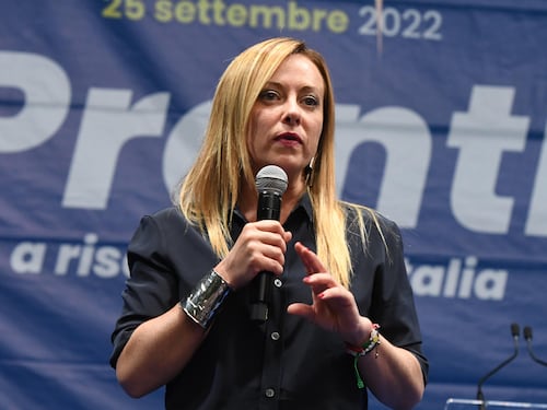 "Ti faremo una sorpresa". Le nuove Br minacciano la Meloni