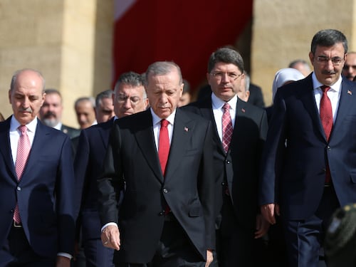 Erdogan, escalation di minacce a Israele: "Pronti a entrare di notte..."