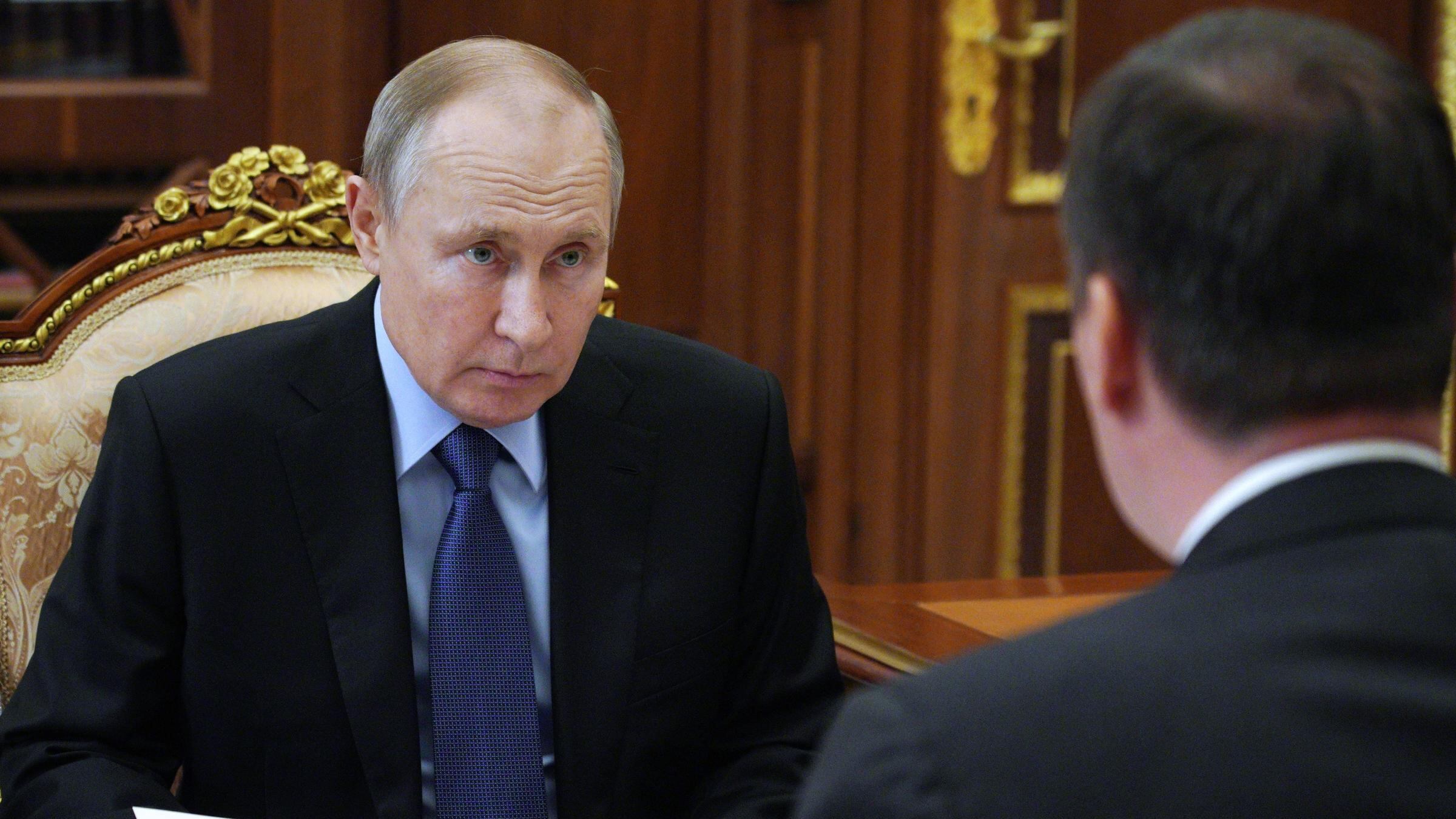 Presidente fino al 2036. Putin può battere Stalin. Navalny va in ospedale