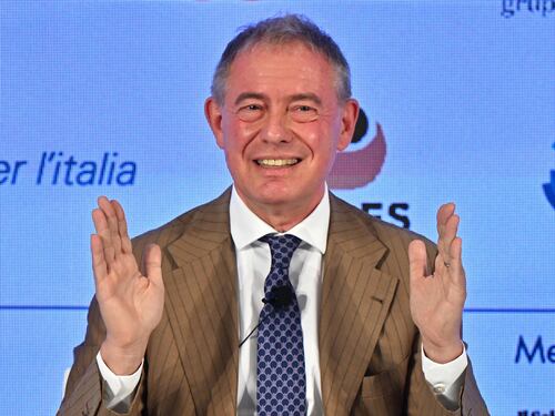 Urso: "Valuteremo accisa mobile". Che cos'è e gli effetti sul prezzo della benzina