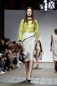 Tutte le modelle della London Fashion Week 16