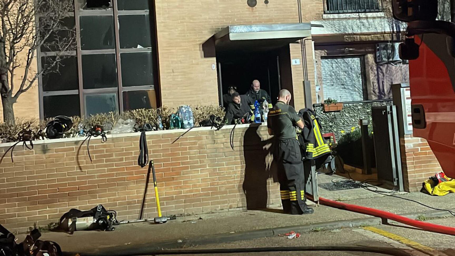 Incendio a Rimini, morti un uomo e una donna