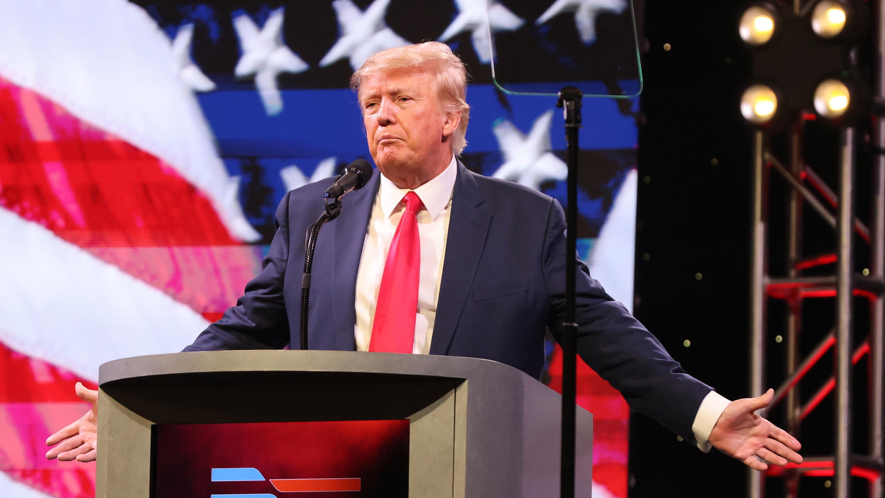Trump vola nei sondaggi e promette. "Ho vinto due volte, potremmo rifarlo"