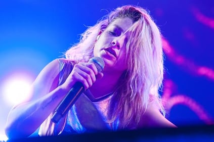 Emma Marrone, le foto sexy 16