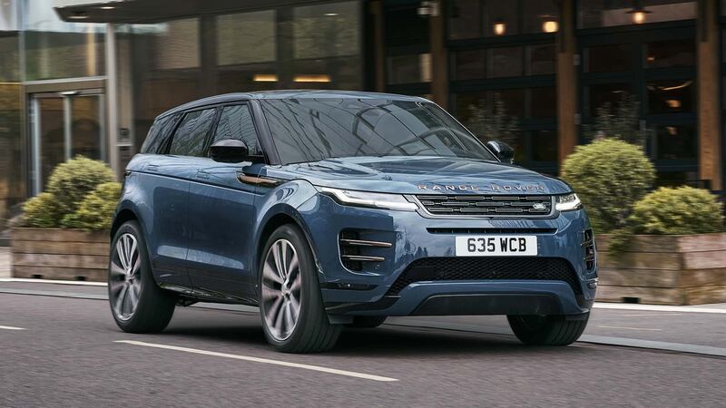 Range Rover Evoque 2023, guarda tutte le immagini 4