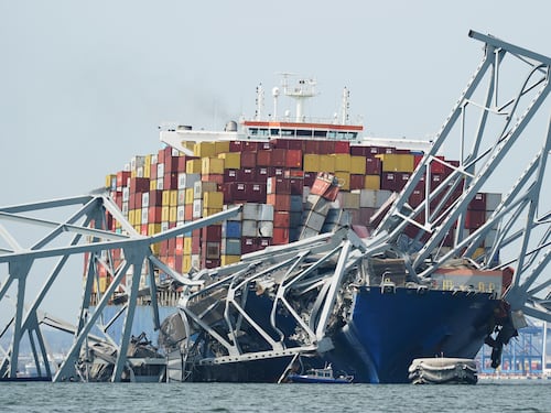 Baltimora: la nave, il ponte e il blackout La scatola nera per svelare tutti i misteri