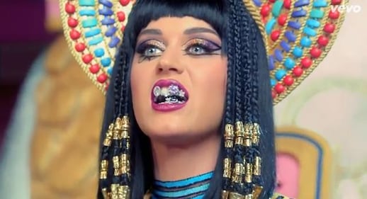 Katy Perry accusata di blasfemia dal mondo islamico 4