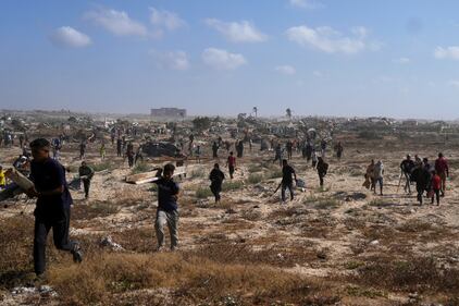 Caos aiuti a Gaza: le immagini della calca 8