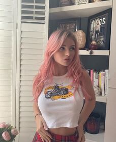 Lottie, la sorella super sexy di Kate Moss 10