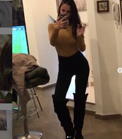 Antonella Mosetti provocante su Instagram  8
