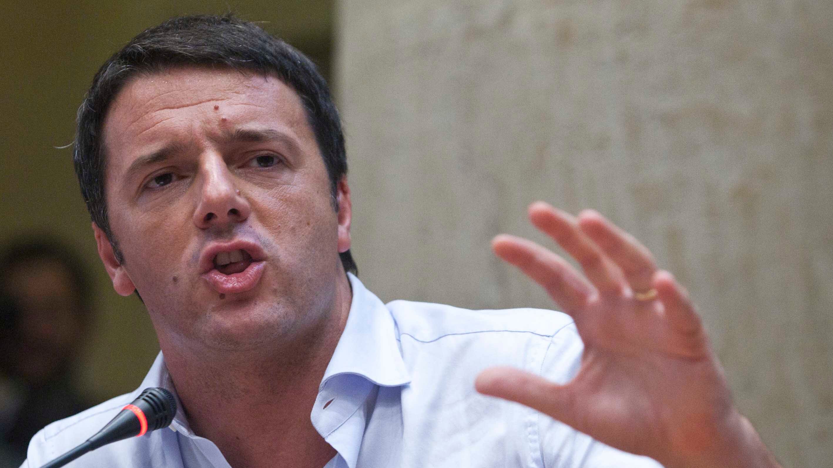 Renzi avvisa i manager pubblici: "Presto i tagli, giustizia sociale"