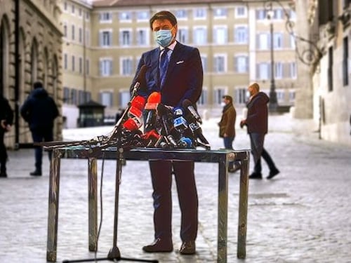 Il povero Conte e le giravolte grilline, il peggio della settimana