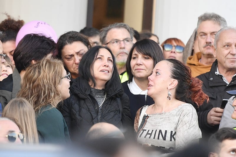 Desirée, l'addio di amici e parenti 9