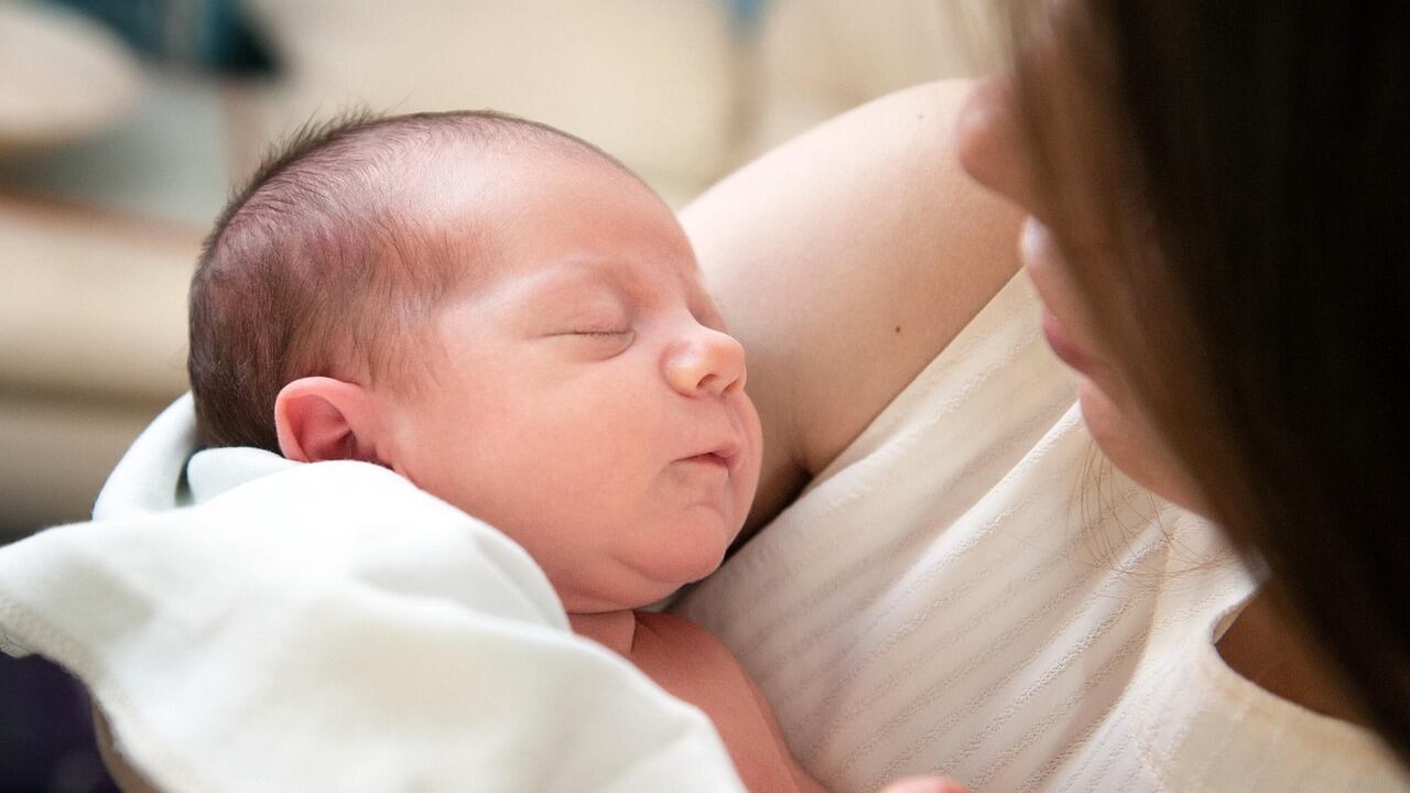 Bonus mamme 2025: confermato il contributo. Cosa c'è da sapere